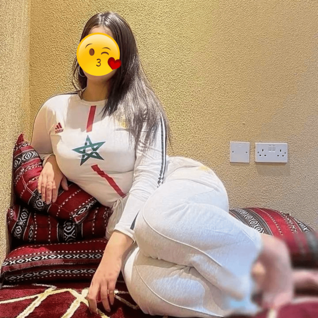 ارقام بنات واتساب متصل الان , هناء 39 سنة من فرنسا مطلقة عندي بنت وحدة اعمل...